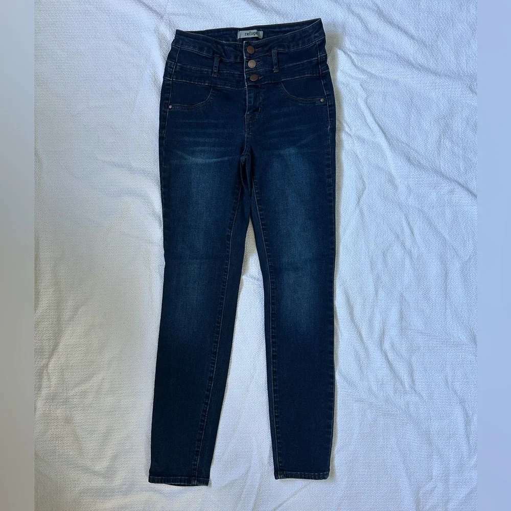 Lot of 3 Women’s Size 2 Pants Jeans Refuge The Limited Old Navy Crop - Picture 2 of 9